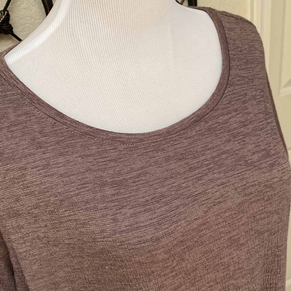 AnyBody Top With Ruffle Bottom - Picture 3 of 5